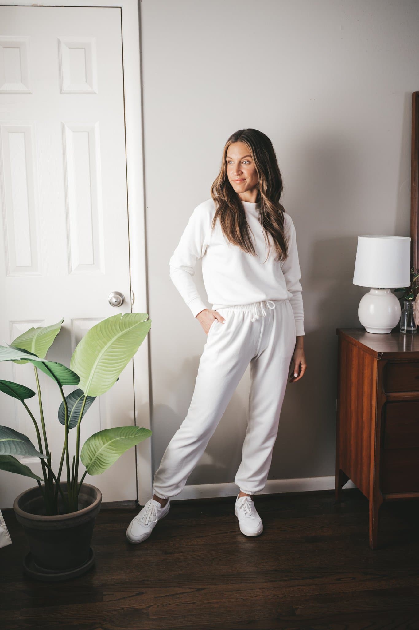 How To Style A Sweatsuit Set