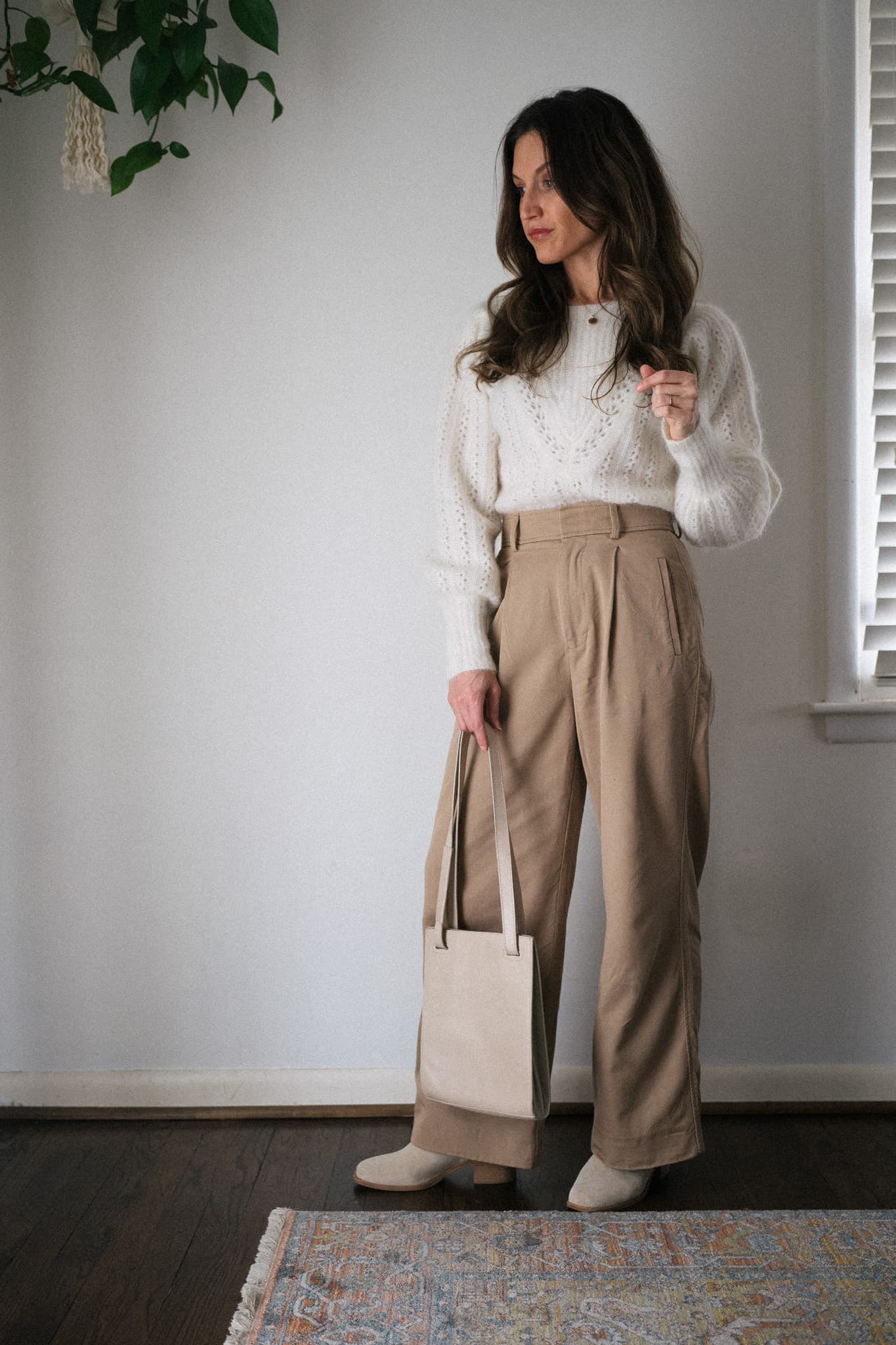 Daily Look 12.7.22