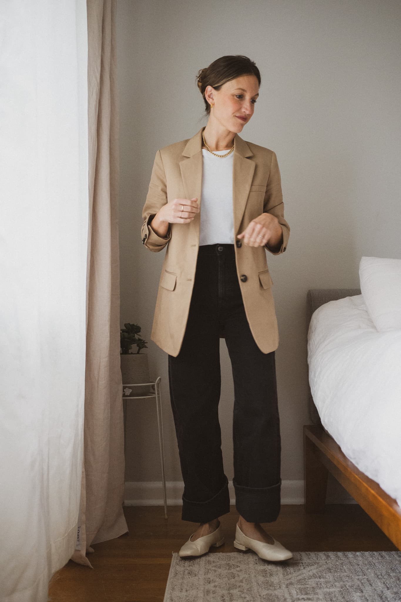 Daily Look 11.1.23