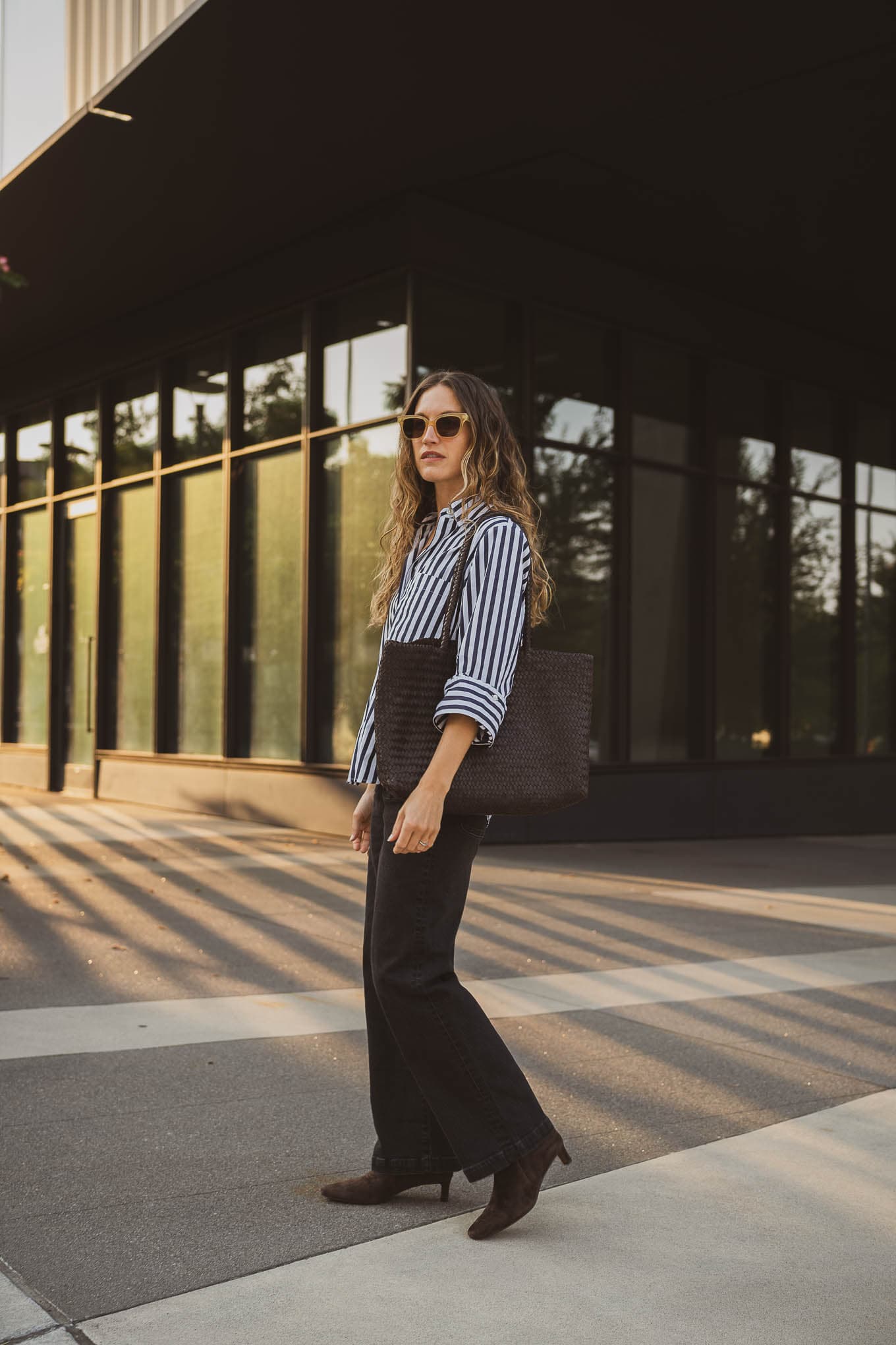 Two Ways To Style Black Jeans For Fall