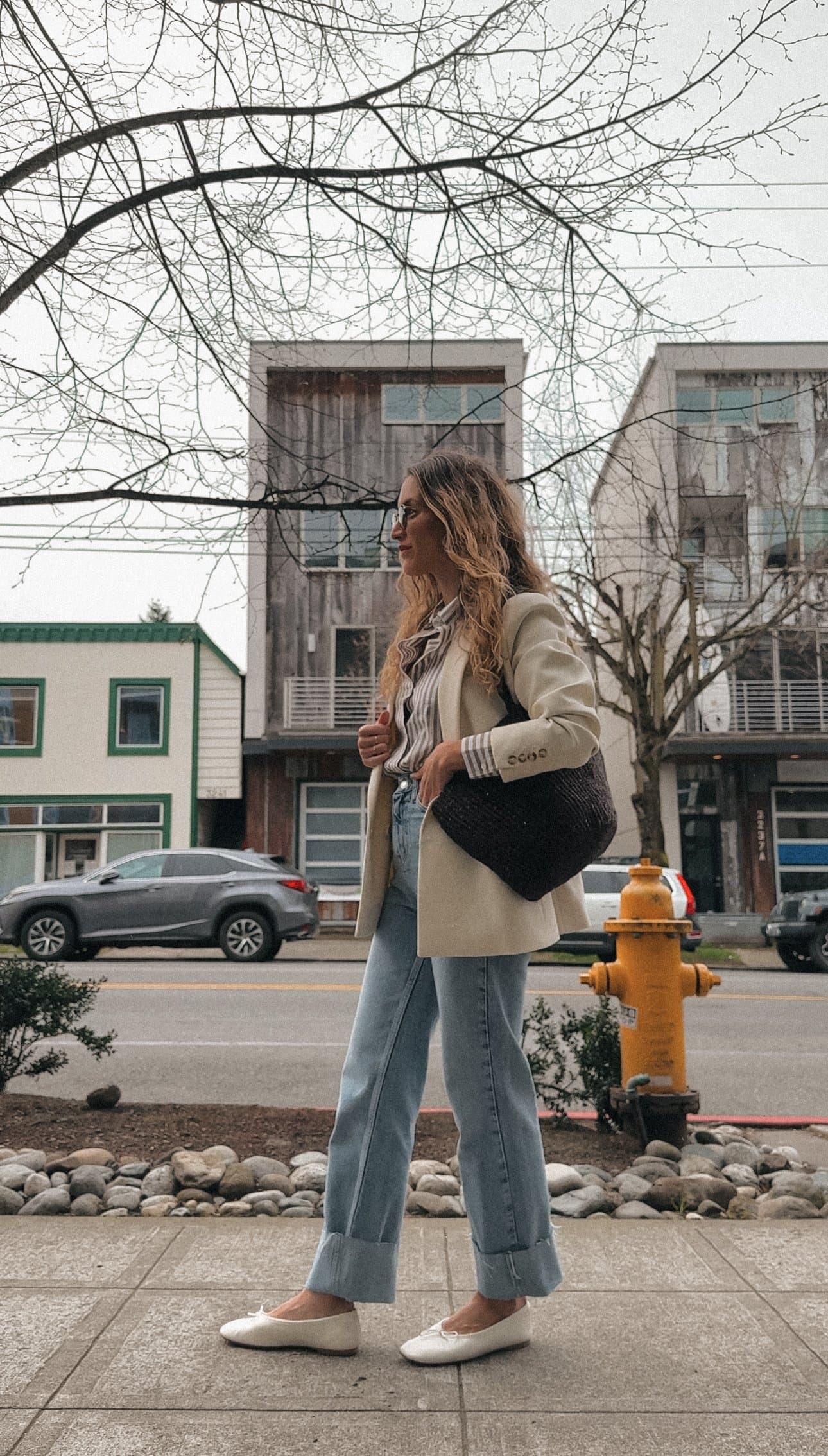 Daily Look 3.25.24