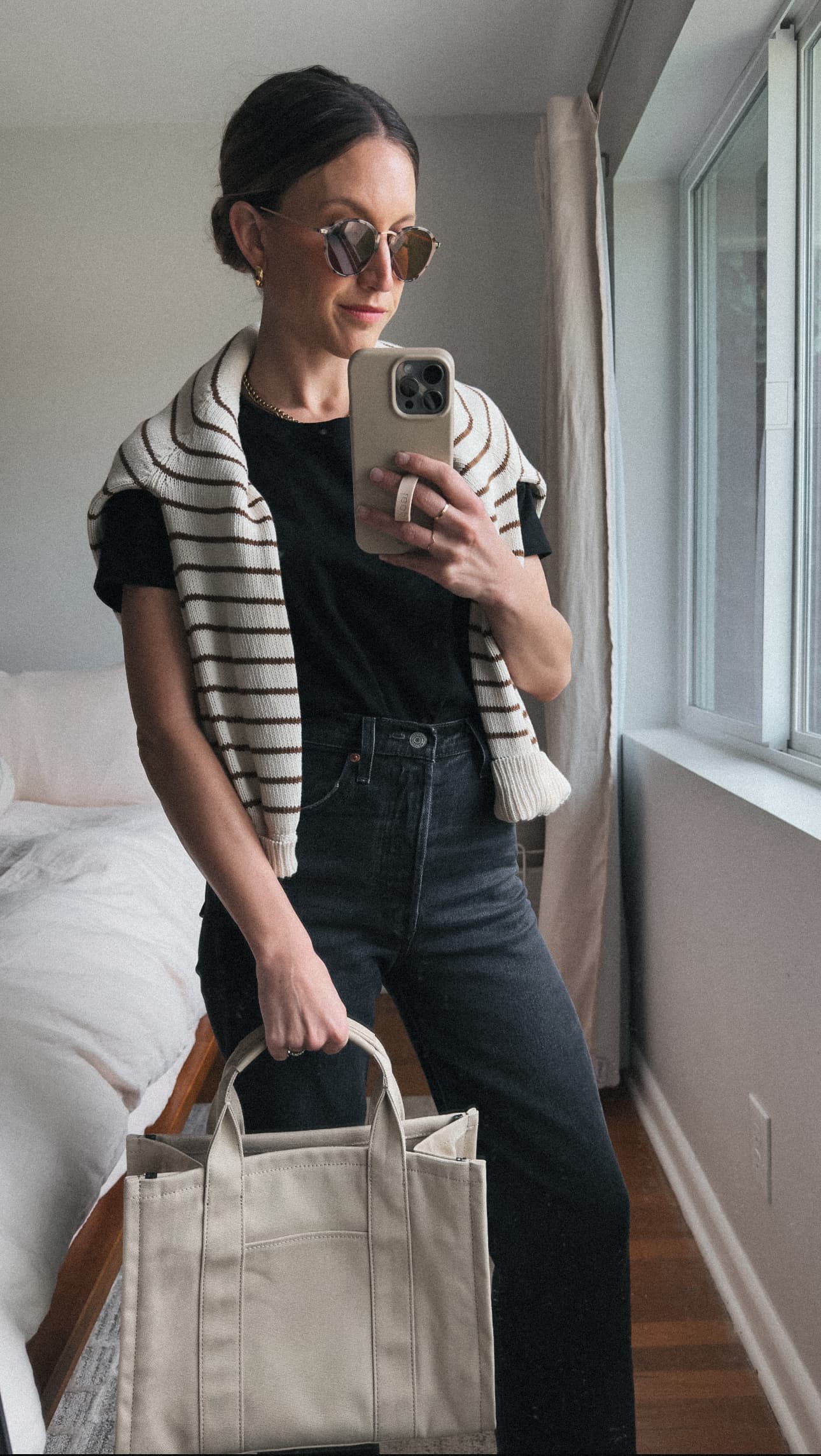 Daily Look 4.2.24
